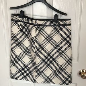 White House/ Black Market Skirt